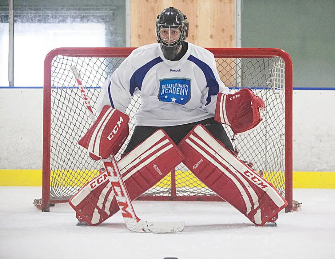 Ice Hockey Equipment for Goaltender